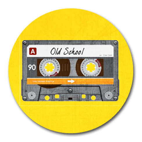 MR04 - Round Fridge Magnet